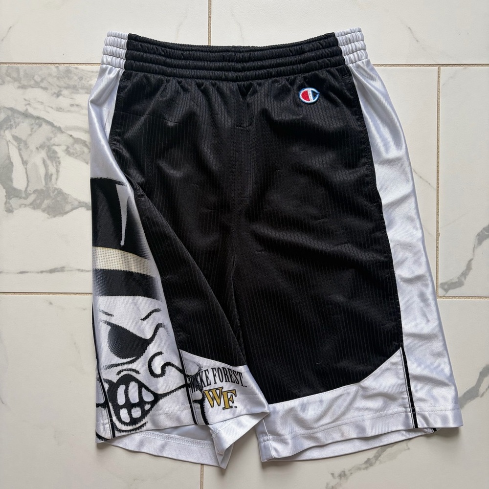 Vintage Y2K Wake Forest Demon Deacons Champions Basketball Shorts Size S Black